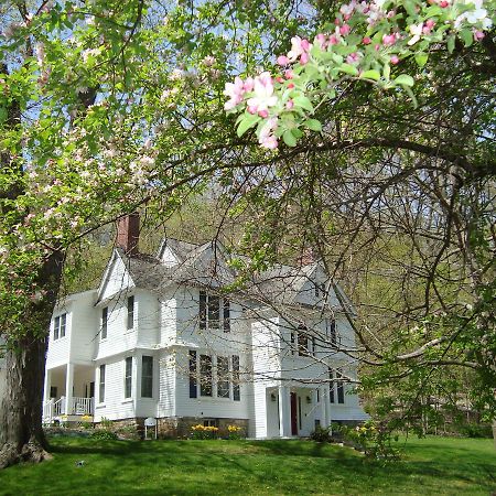 Pawling House Bed & Breakfast Exterior foto